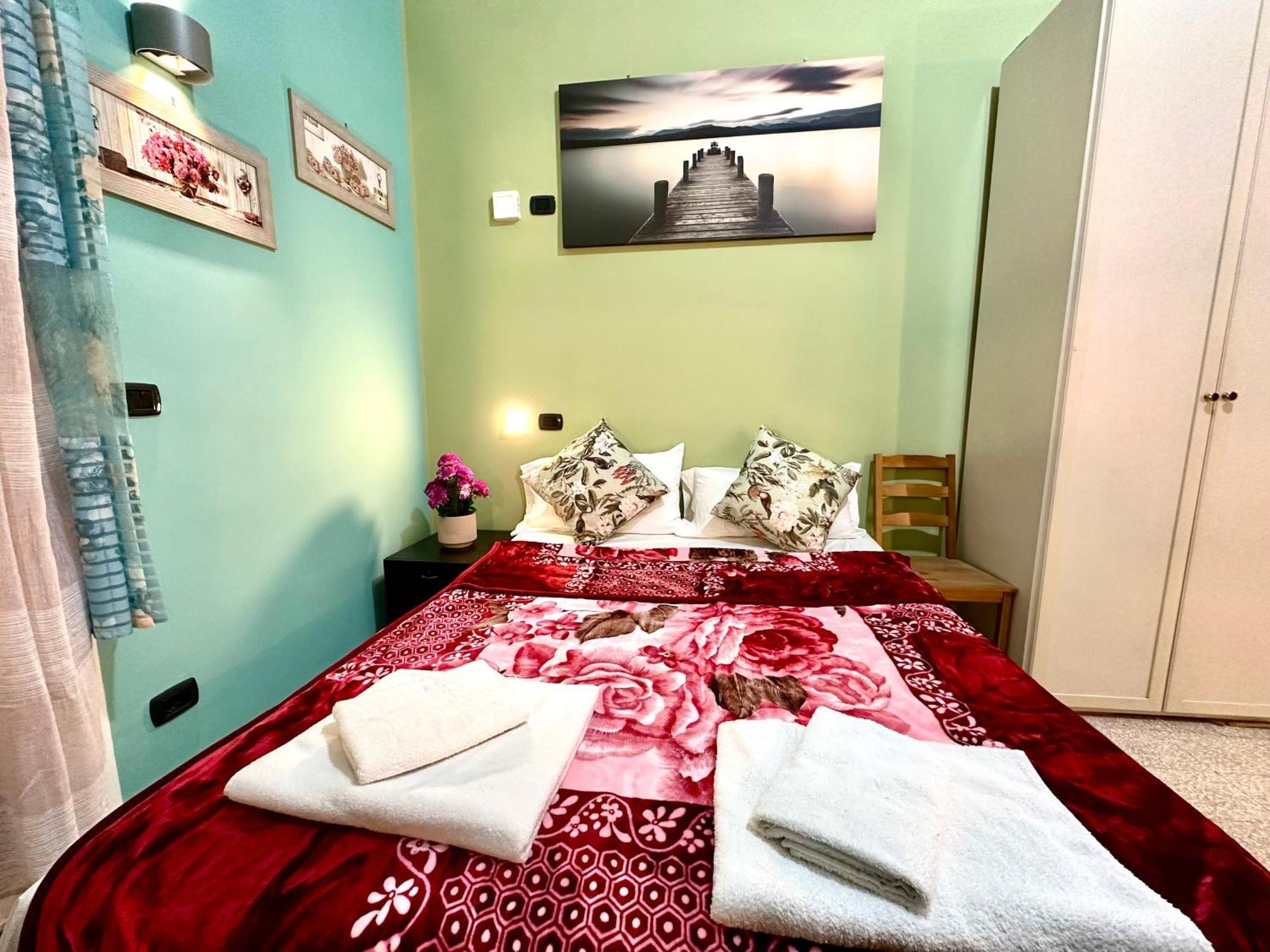 B&B Termini Colosseo Suite Rome Exterior photo